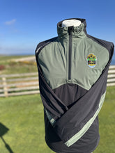 Load image into Gallery viewer, Mens Pitch 37.5 Technology Rain Anorak
