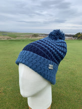Load image into Gallery viewer, Pom Pom 20 Beanie
